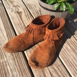Minnetonka Soft Soul Moccasins - Brown
